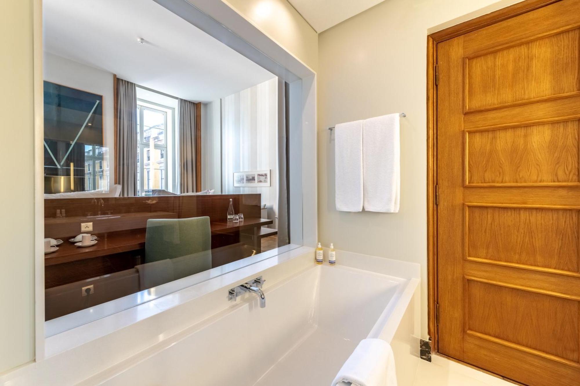 Pousada De Lisboa - Small Luxury Hotels Of The World Екстериор снимка