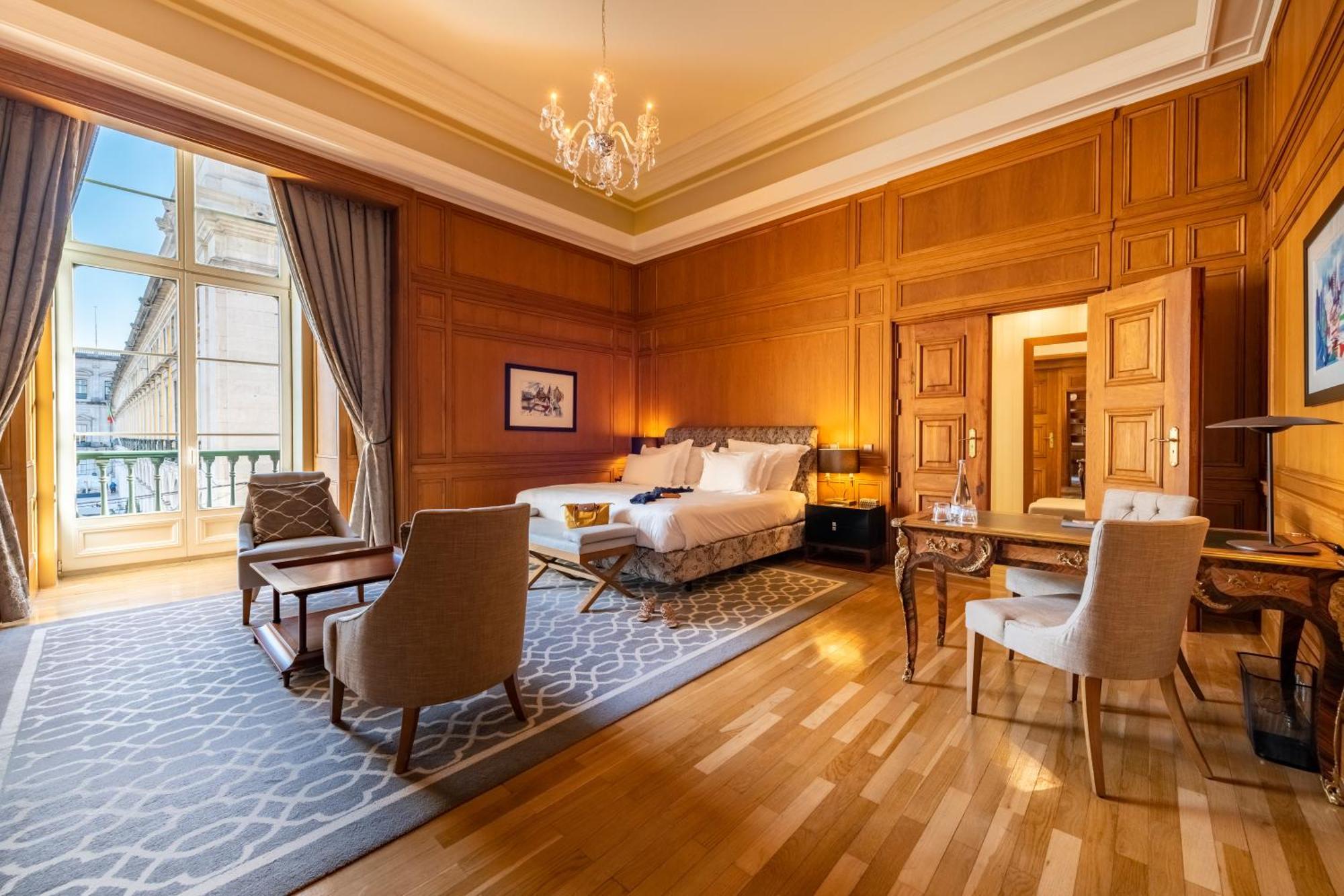 Pousada De Lisboa - Small Luxury Hotels Of The World Екстериор снимка A suite at the hotel